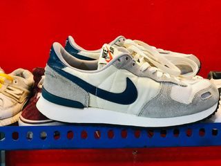 Nike air