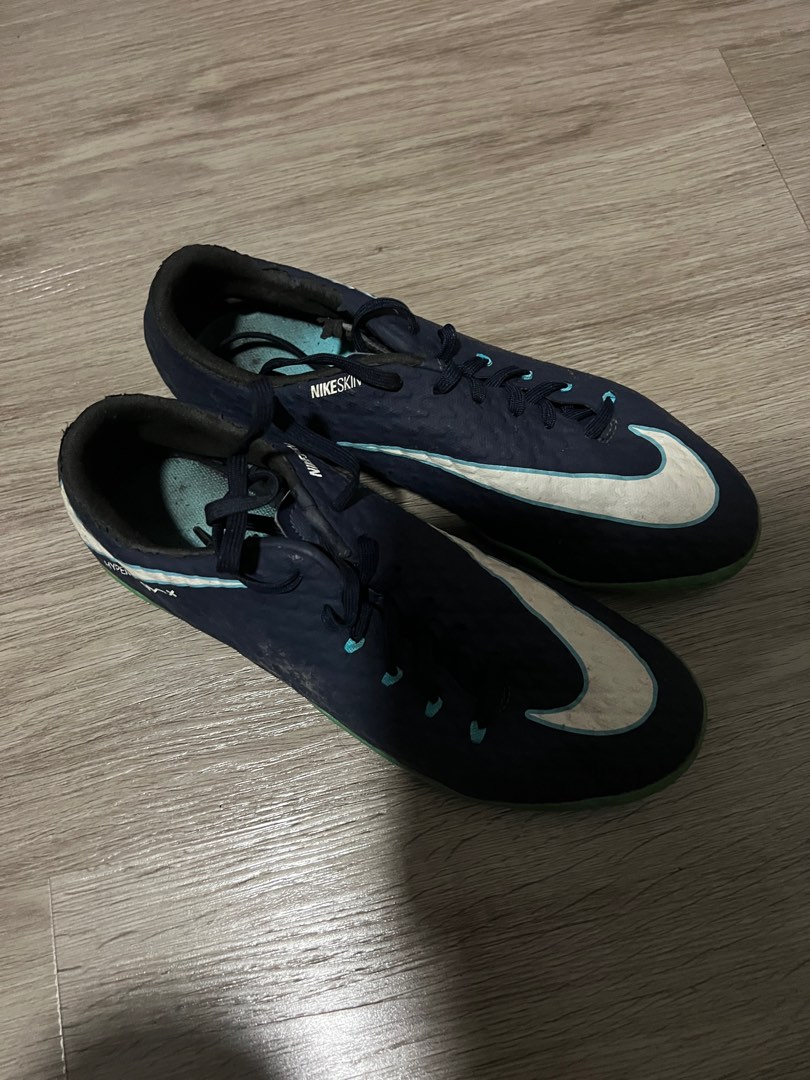 nike football shoes for men