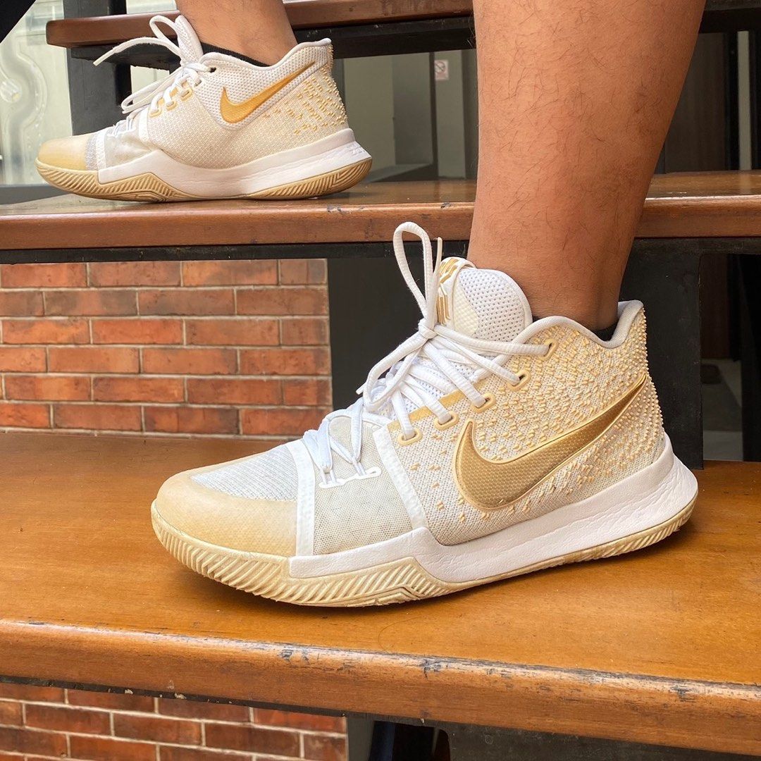 Kyrie 3s white and gold deals