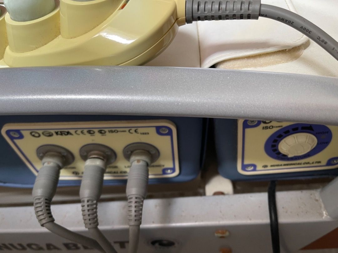 Nuga Best therapeutic thermal multi purpose massage bed, Health