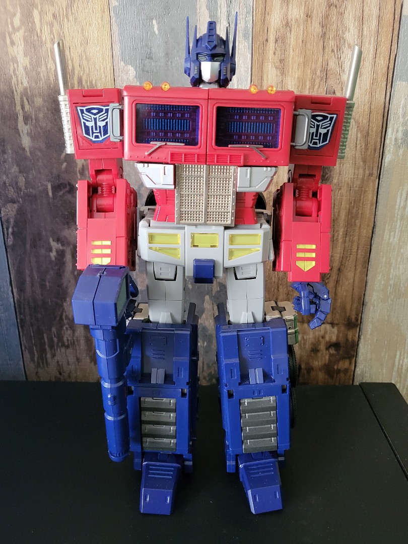 Optimus Prime, Hobbies & Toys, Toys & Games on Carousell