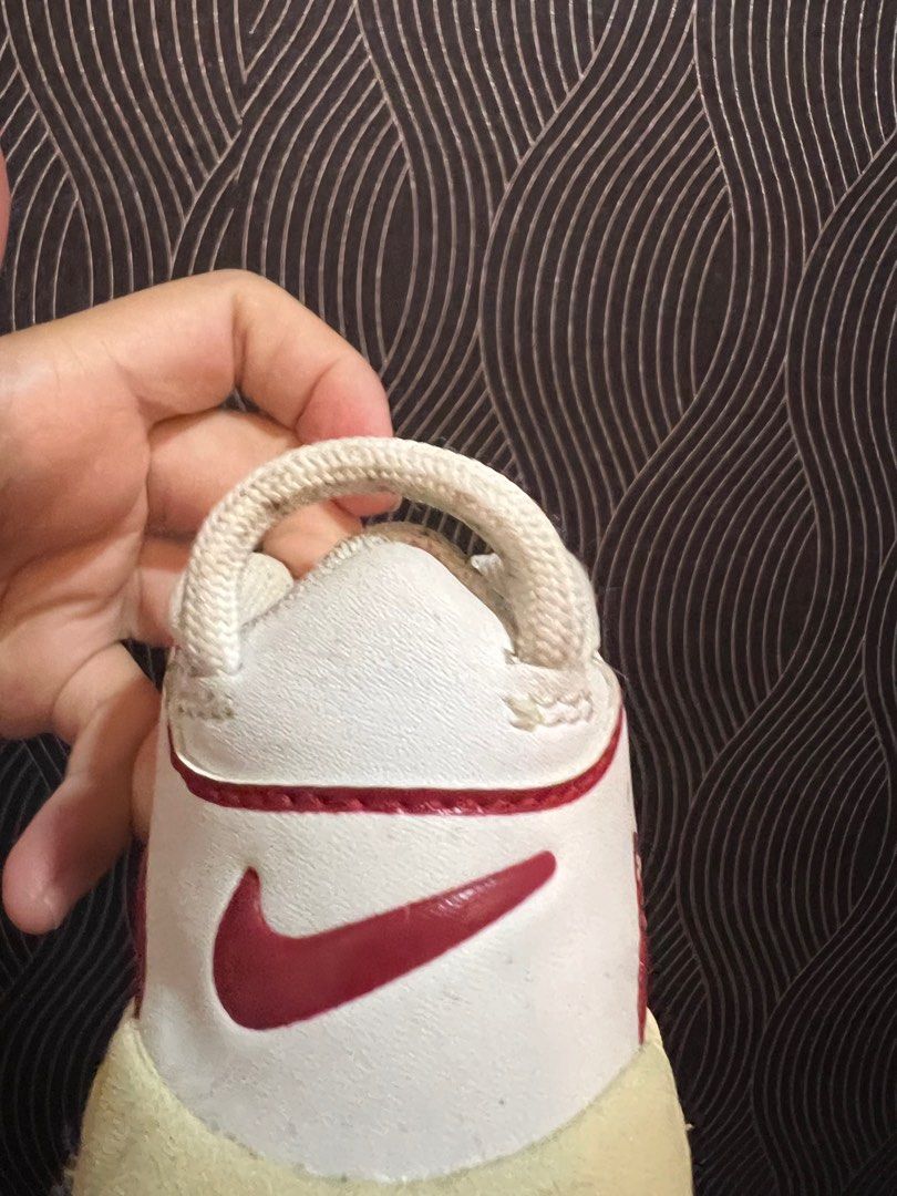 Uptempo jordans clearance