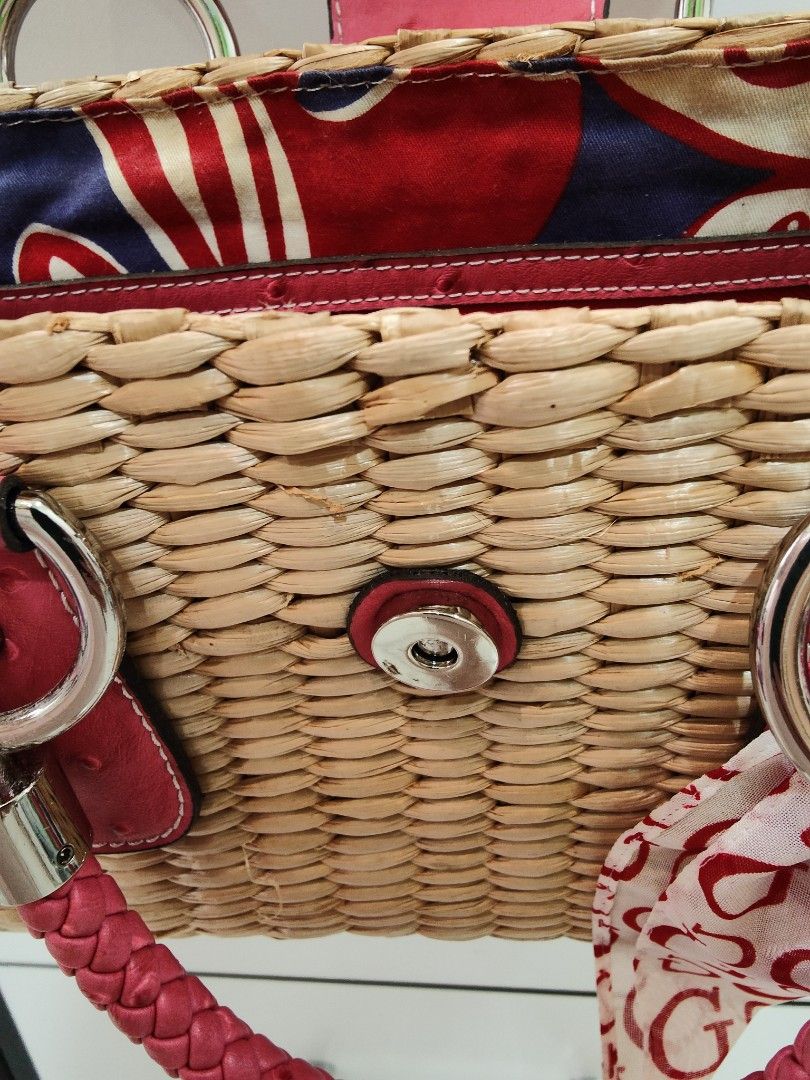 Original GUESS Beach Bag (Used), Women's Fashion, Bags & Wallets, Beach