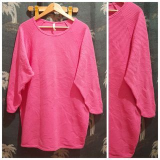 OVERSIZED PINK DRESS
