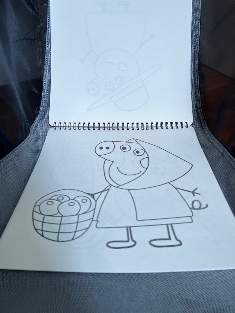 Peppa Pig Colouring Book 30pages, Hobbies & Toys, Books & Magazines