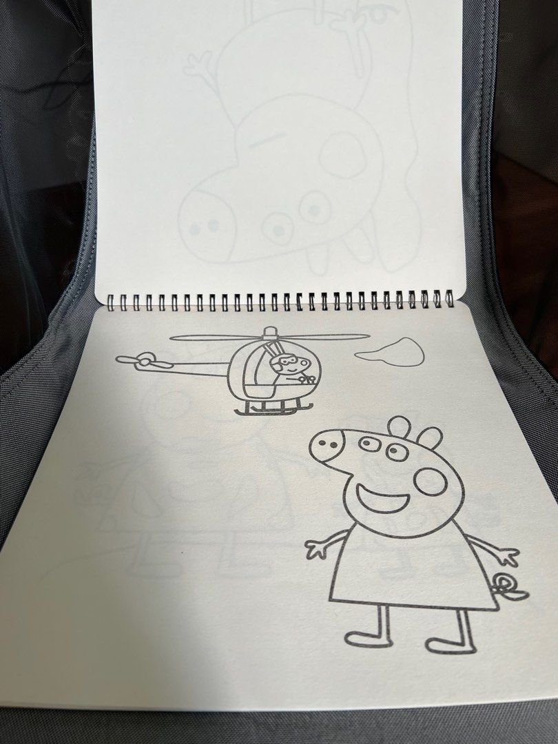 Peppa Pig Colouring Book 30pages, Hobbies & Toys, Books & Magazines