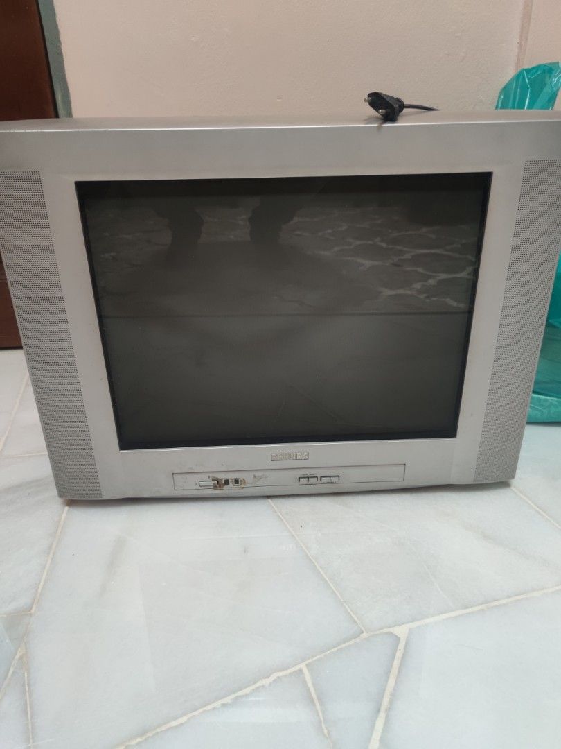 Philips CRT TV 21 Inch, TV & Home Appliances, TV & Entertainment, TV on
