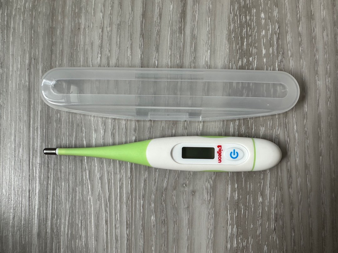 Pigeon Digital Thermometer, Babies & Kids, Baby Monitors on Carousell