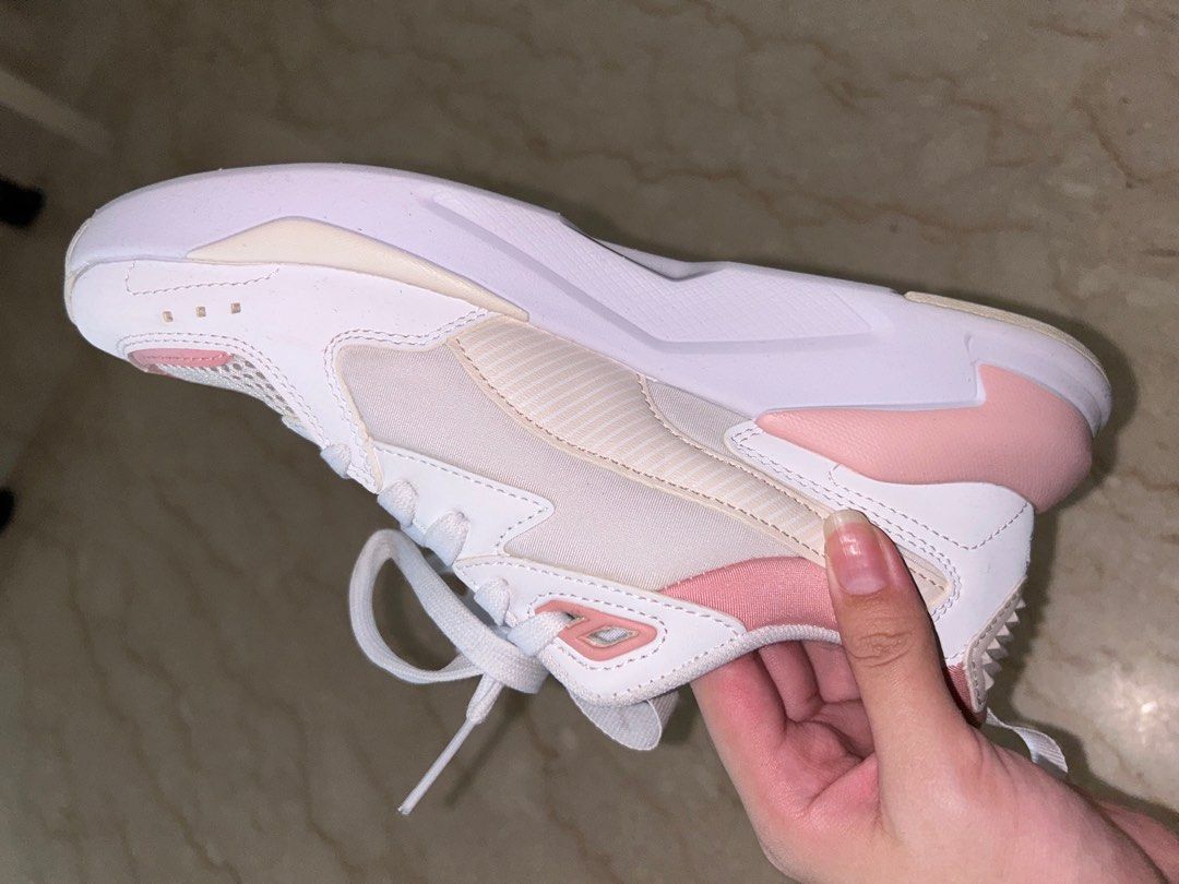 Puma storm origin pink hot sale
