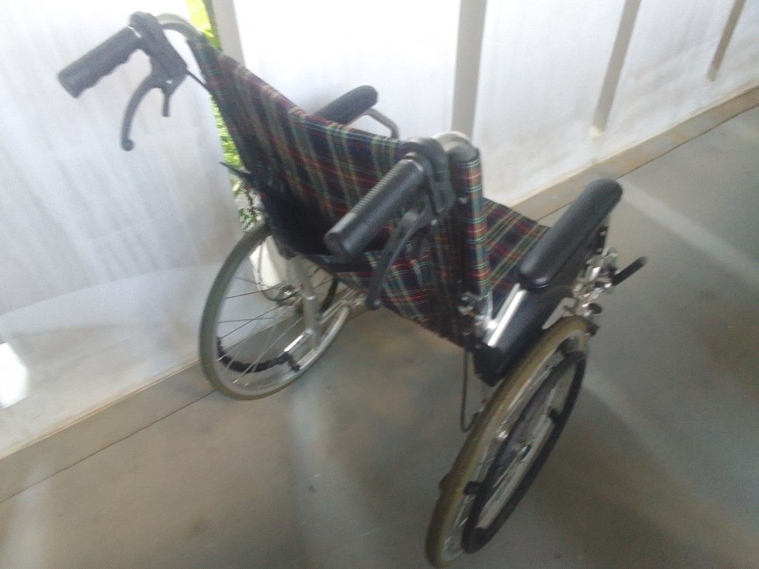 Pushers wheelchair good condition, Health & Nutrition, Assistive