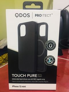 QDos Black Silicon Case for Iphone 12 mini