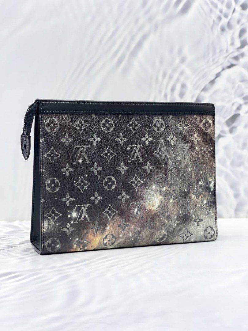 Louis Vuitton Clutch Bag Galaxy Pochette Voyage MM Unisex ! Free