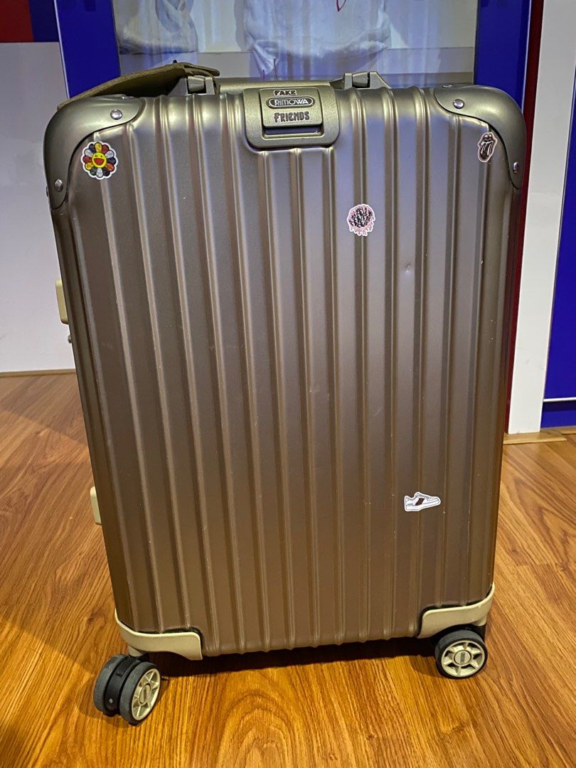 Rimowa cabin plus on Carousell