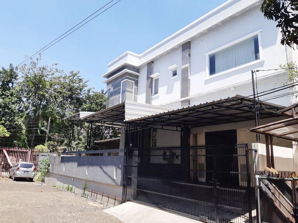 rumah_dijual_4_lantai_di_kelap_1681092524_439978bc_progressive