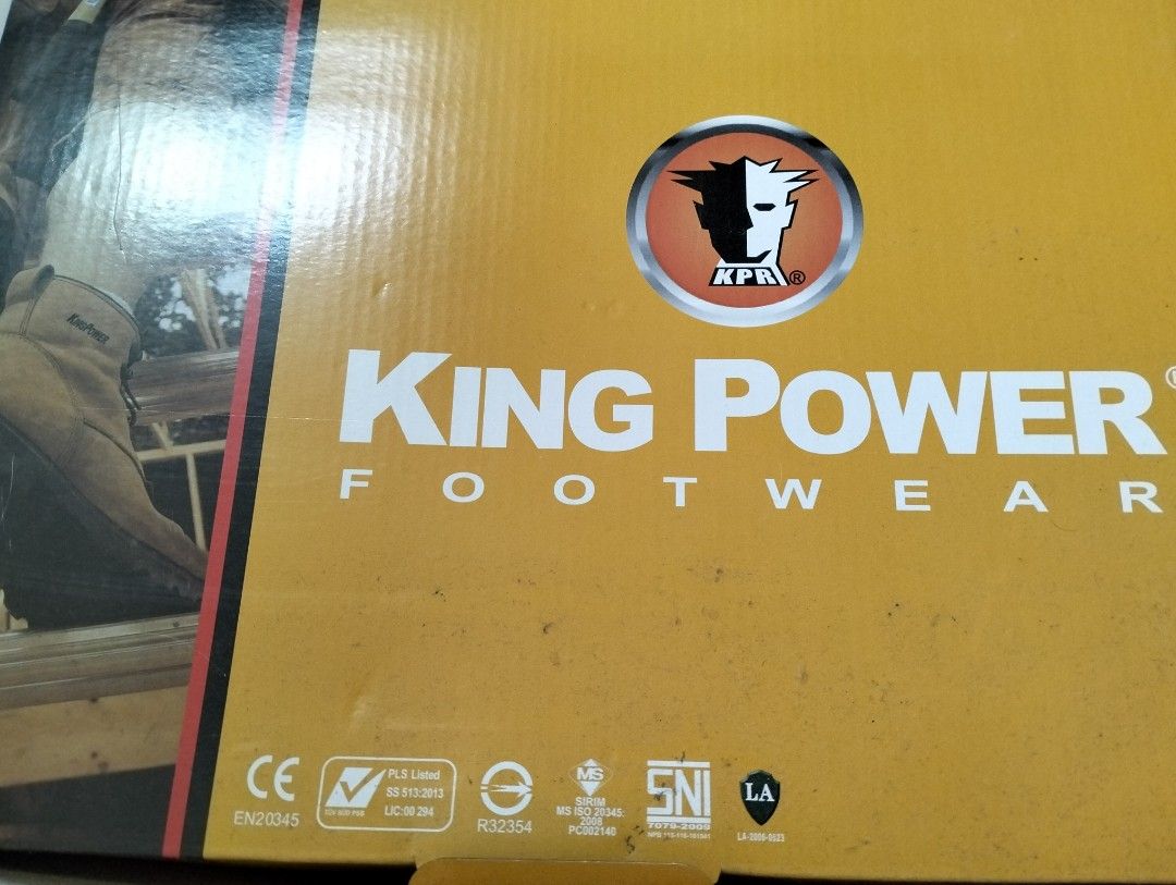 Safety shoes brand King Power, Men's Fashion, Footwear, Boots on Carousell