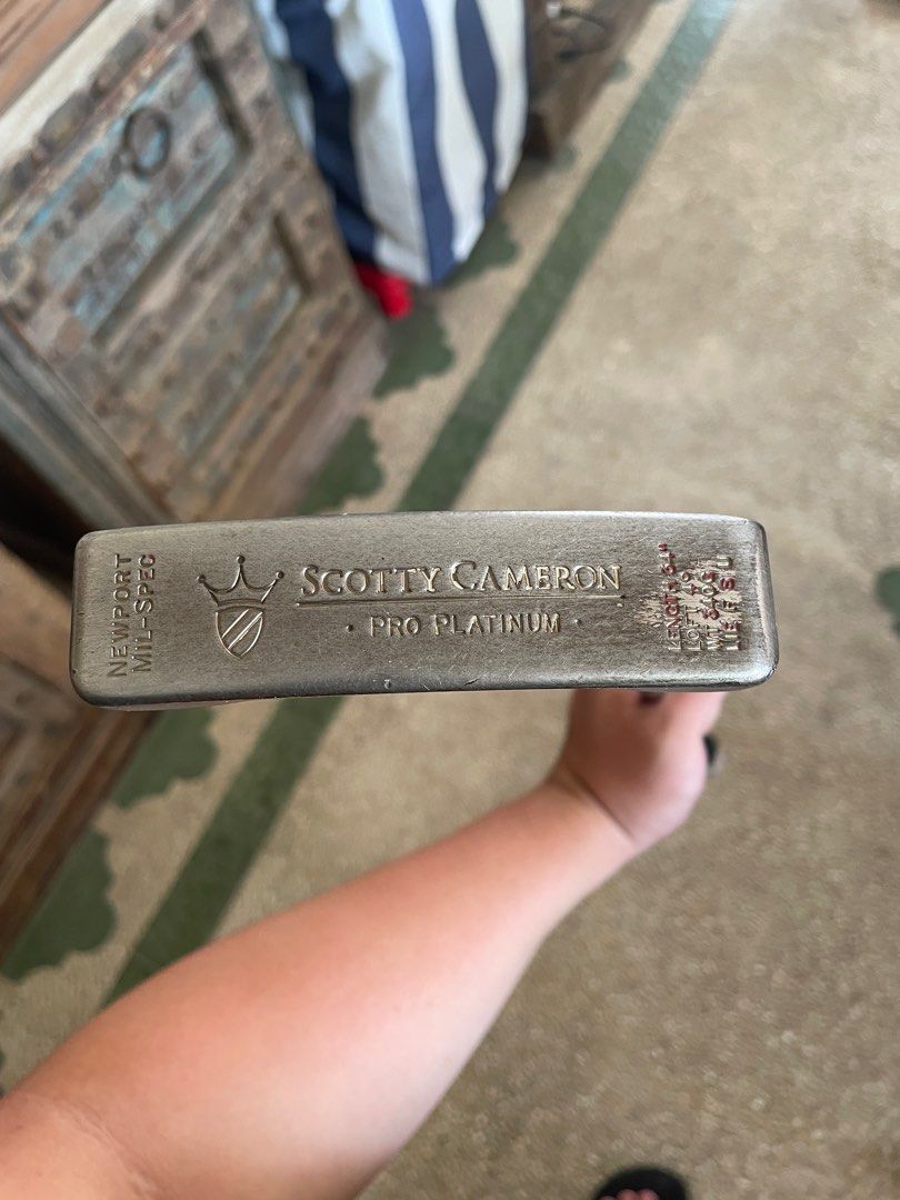Scotty cameron pro platinum mil spec (Category: Golf) located in Manila. Submitted by kyleramooos (Listing ID 1225767080, Image 1). Description: Scotty cameron pro platinum mil spec newport 34" No headcover 11.5k.