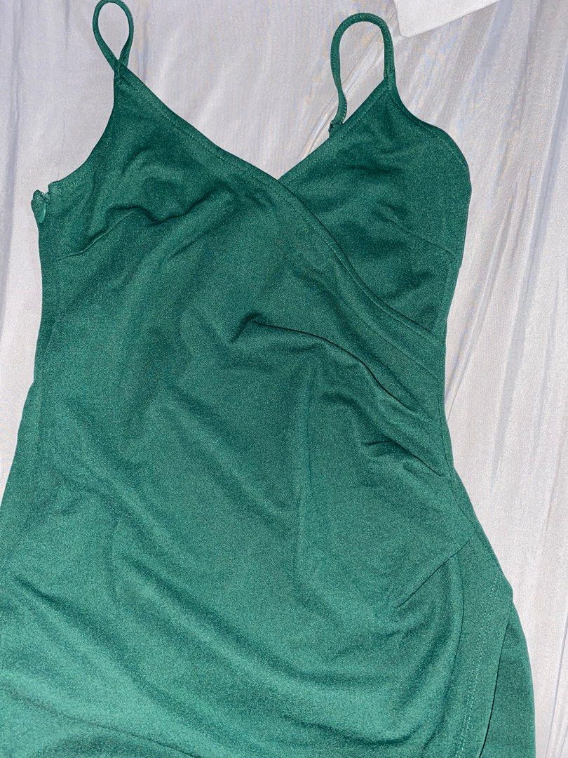 Sexy Emerald Green dress with slit / Prom dress on Carousell