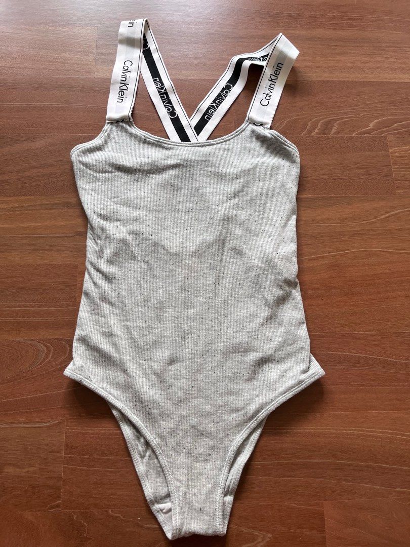 Calvin klein 2025 grey bodysuit