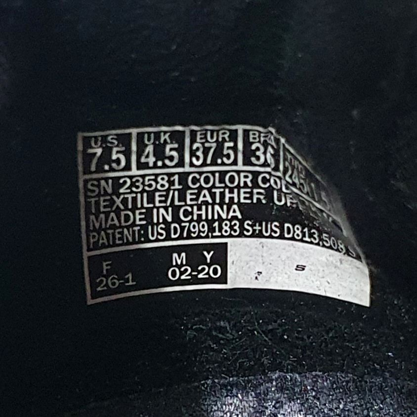 SKECHERS MEMORY FOAM SLIP ON Women s Fashion Footwear Sneakers