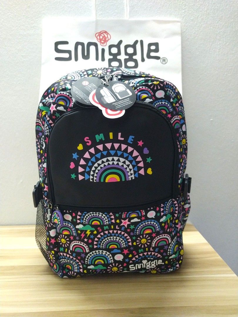 Smiggle backpack sale discount