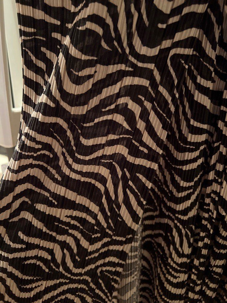 Sportsgirl sales leopard dress