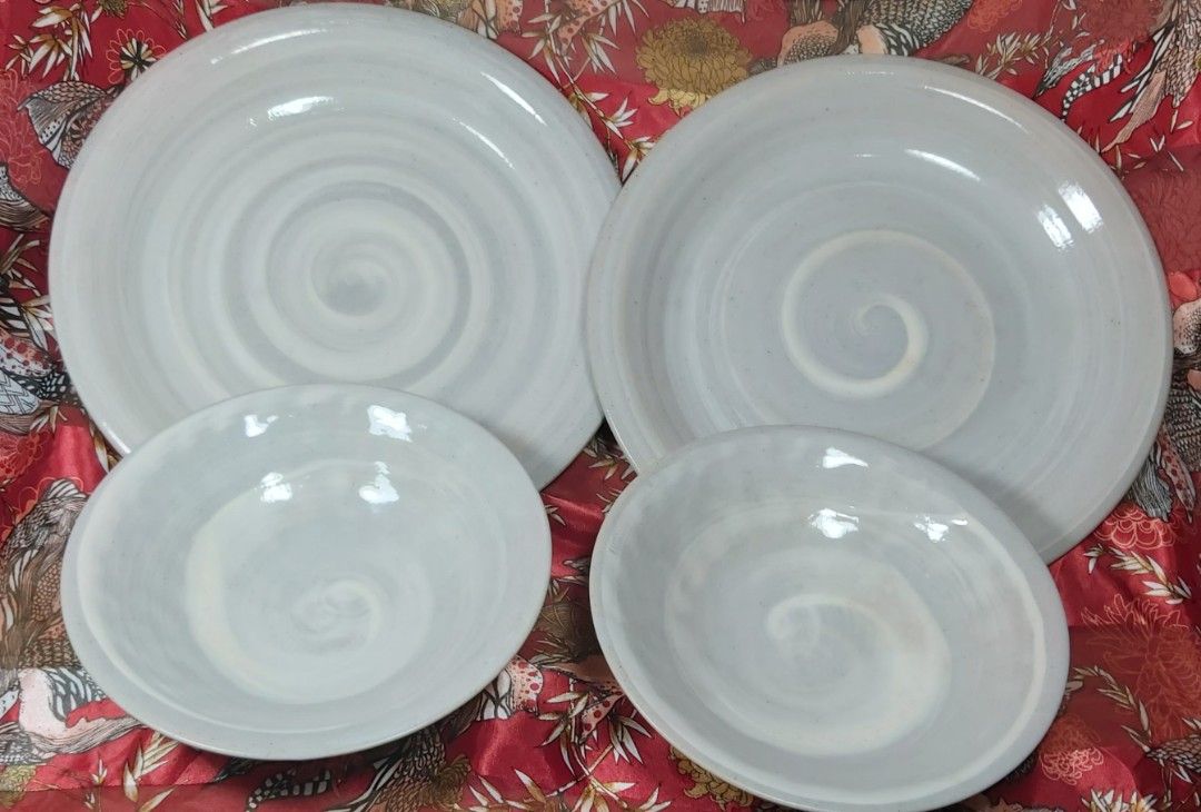 Stoneware Gray Collection (Category: Dinnerware & Cutlery) located in San Pedro. Submitted by PrettyBakersCollection (Listing ID 1225773540, Image 1). Description: Japan Surplus Items: Dinner Plate Php 124.00 per piece Bowl Php 65.00 per piece On-hand 2 pieces Location: San Pedro, Laguna (meet-up McDonald's San Pedro Highway,Ice Plant) or via Shoppee Store.