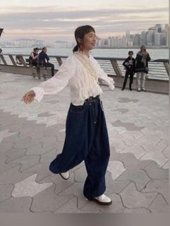（分類：）位於 。 由 yllmm 提交（商品編號 1225904991，圖片 1）。簡介： 。
