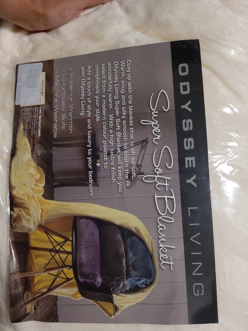 Odyssey living super hotsell soft blanket