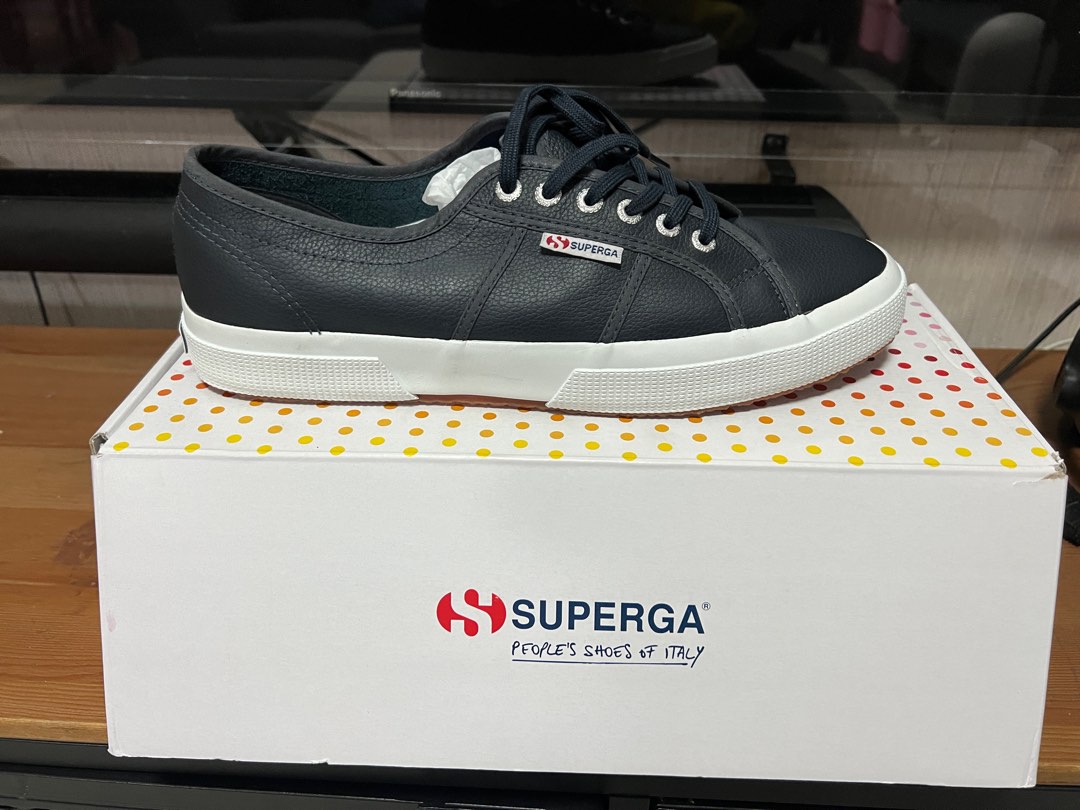 Superga 2750 tumbled leather uk10 new Men s Fashion Footwear