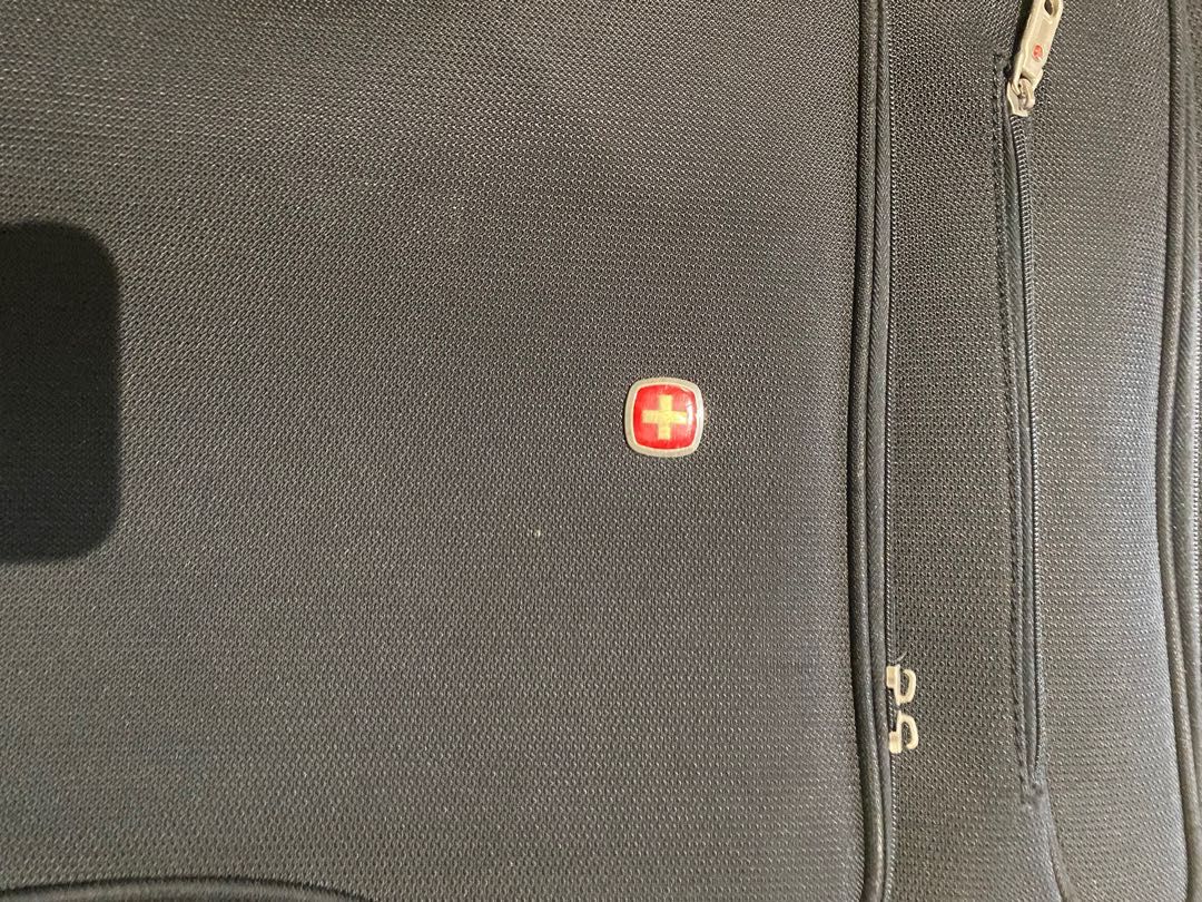 Swiss gear luggage, Hobbies & Toys, Travel, Luggage on Carousell