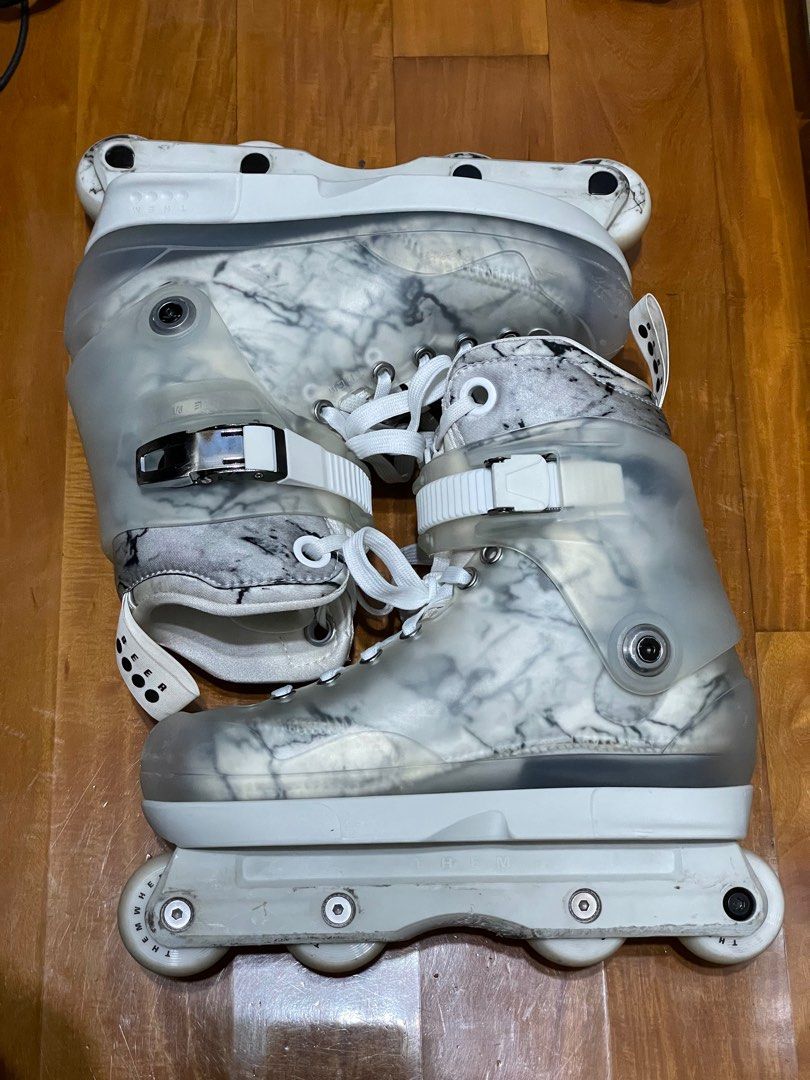 Them skates 909 danny beer 極限滾軸溜冰鞋size 7-7.5, 運動產品