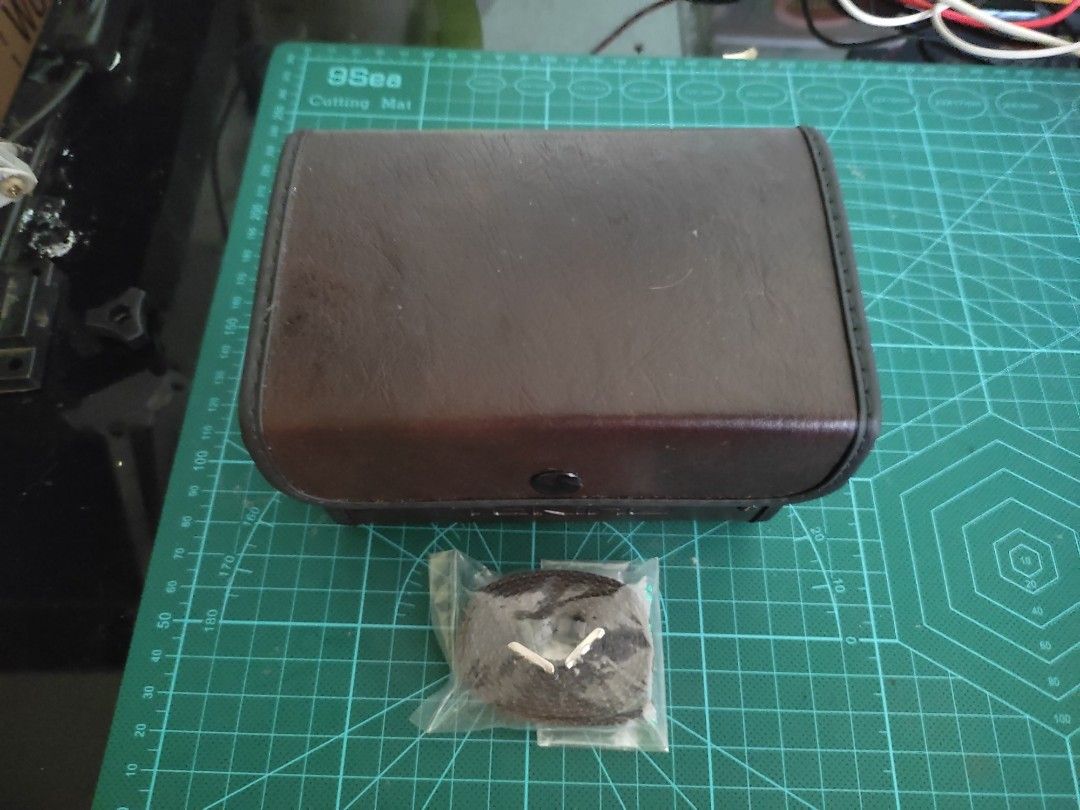 Rare Vintage Tokina Hinomoto Vintage Brown Fuad Leather Hard Shell