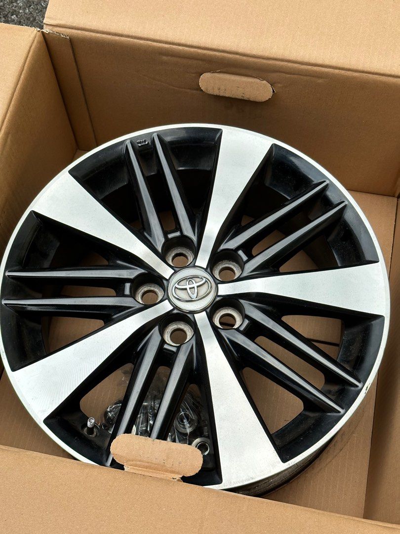 Toyota Wish Rims, Auto Accessories on Carousell