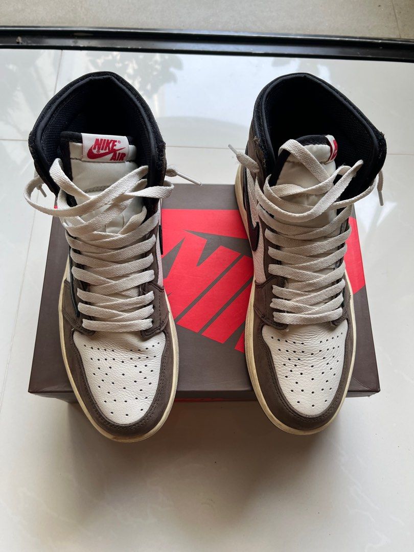 Travis Scott Jordan 1 High Mocha, Men's Fashion, Footwear, Sneakers on