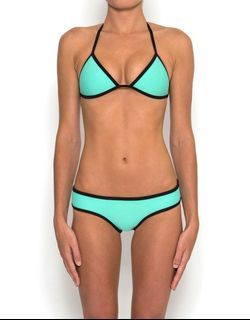 Triangl - Chloe Bikini in Miami Mint