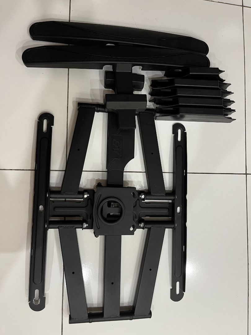 TV wall mount brackets used on a 70" TV, TV & Home Appliances, TV