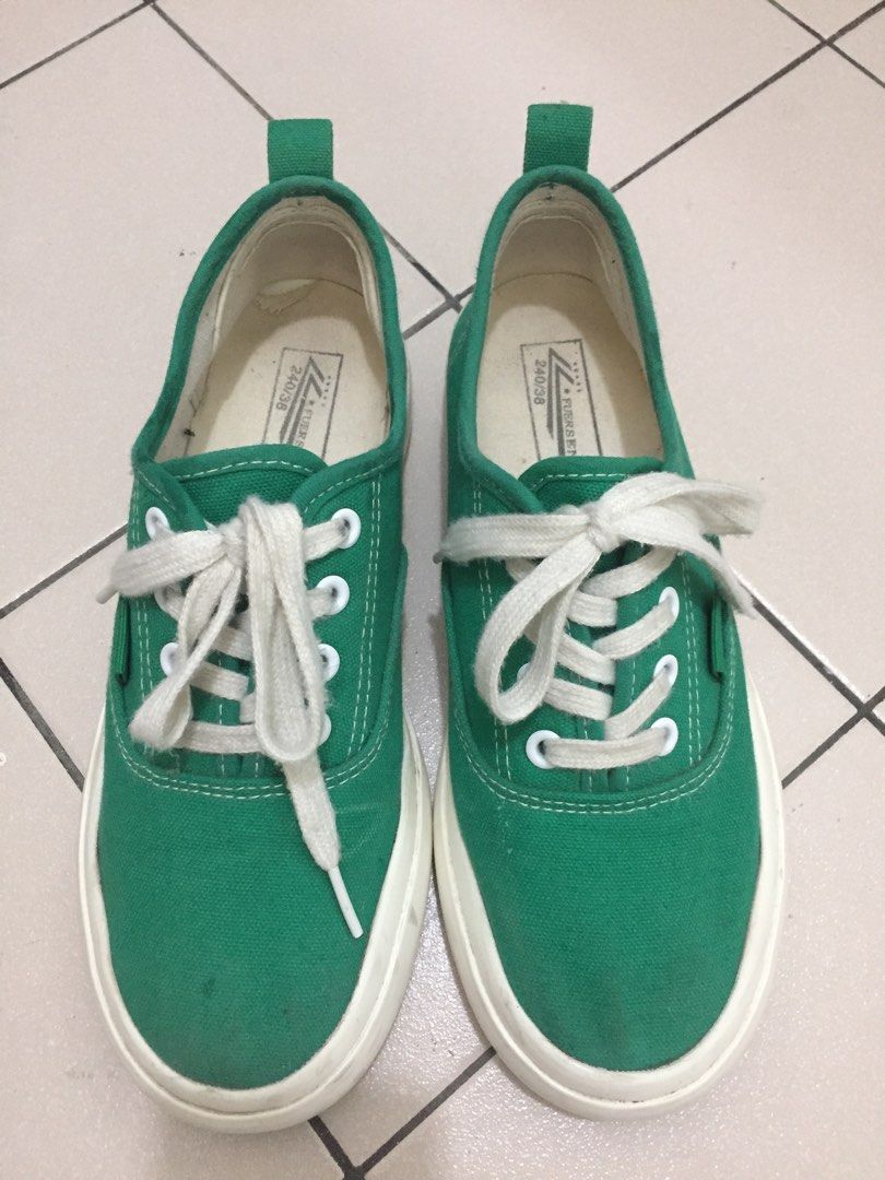 Knock off new arrivals slip on vans