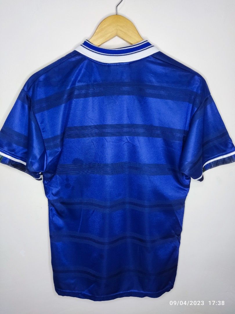 Vintage football jersey Kit, Men's Fashion, Tops & Sets, Tshirts & Polo