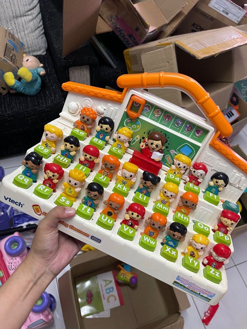 Vtech ABC Learning Classroom, Hobbies & Toys, Toys & Games on Carousell