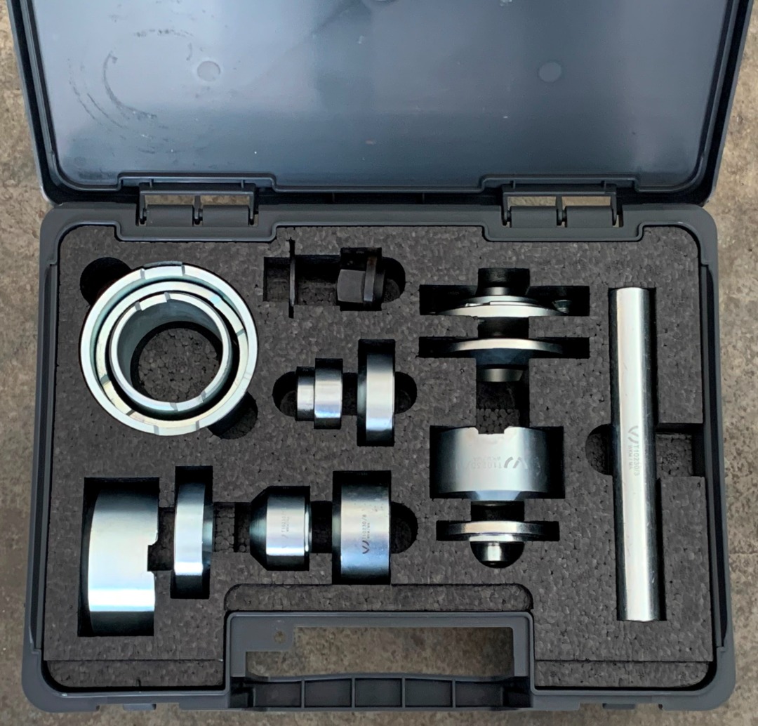 VW Hydraulic Press Bushing Assembly Tool Kit T10230, Furniture & Home