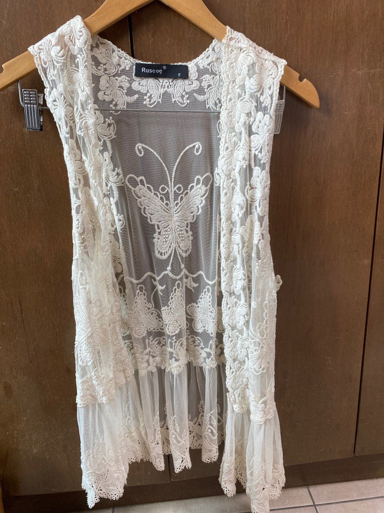 White lace clearance vest