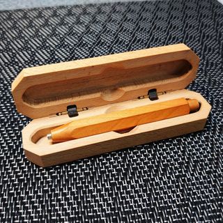（分類：）位於 。 由 mrpenhk 提交（商品編號 1225582015，圖片 1）。簡介： 。
