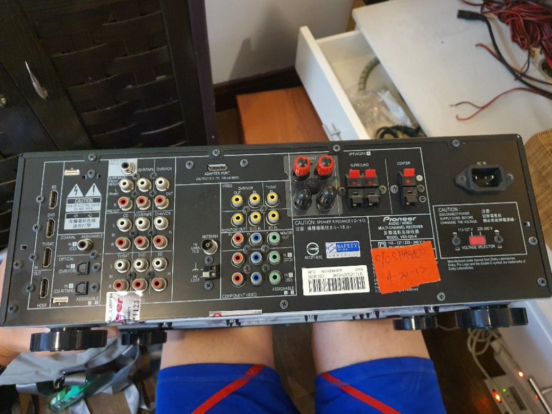 5.1 Pioneer Home Theater System with amplifier and Sub woofer. Surround