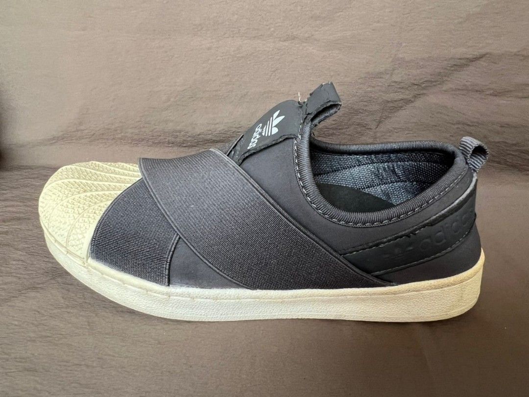 Adidas superstar slip on junior hot sale