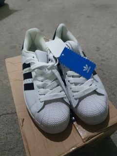 Adidas Superstar (Unisex shoes)