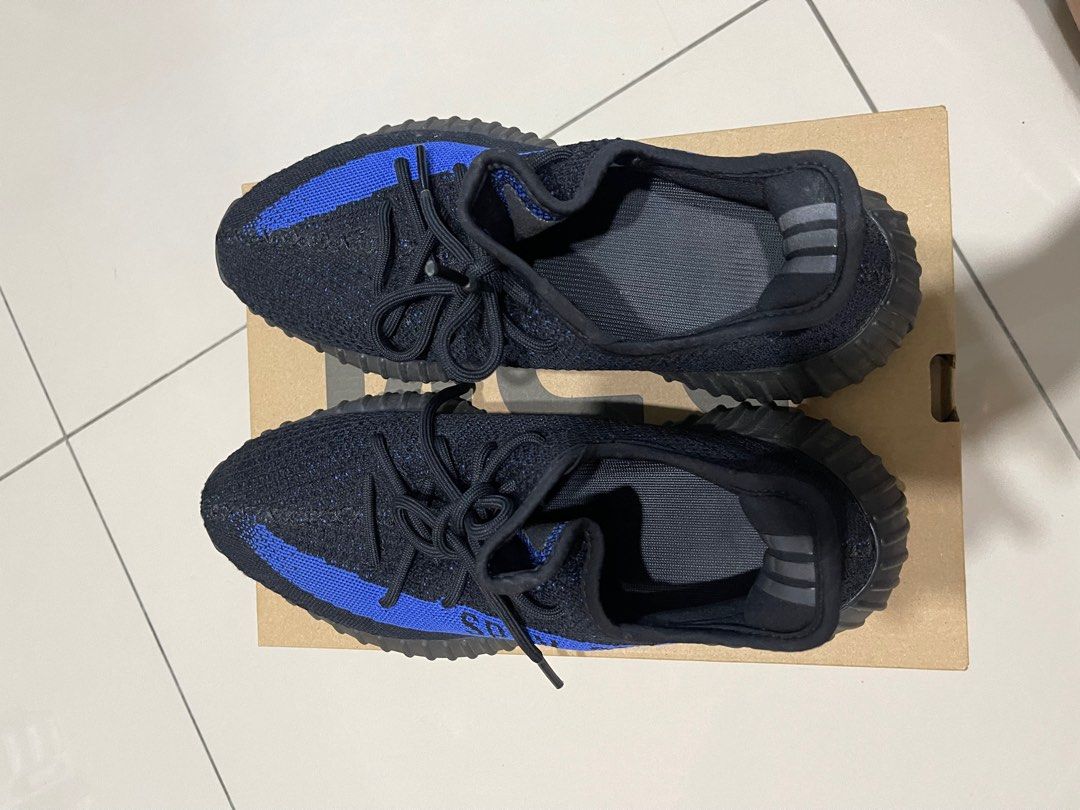 Yeezy 2024 blue 35