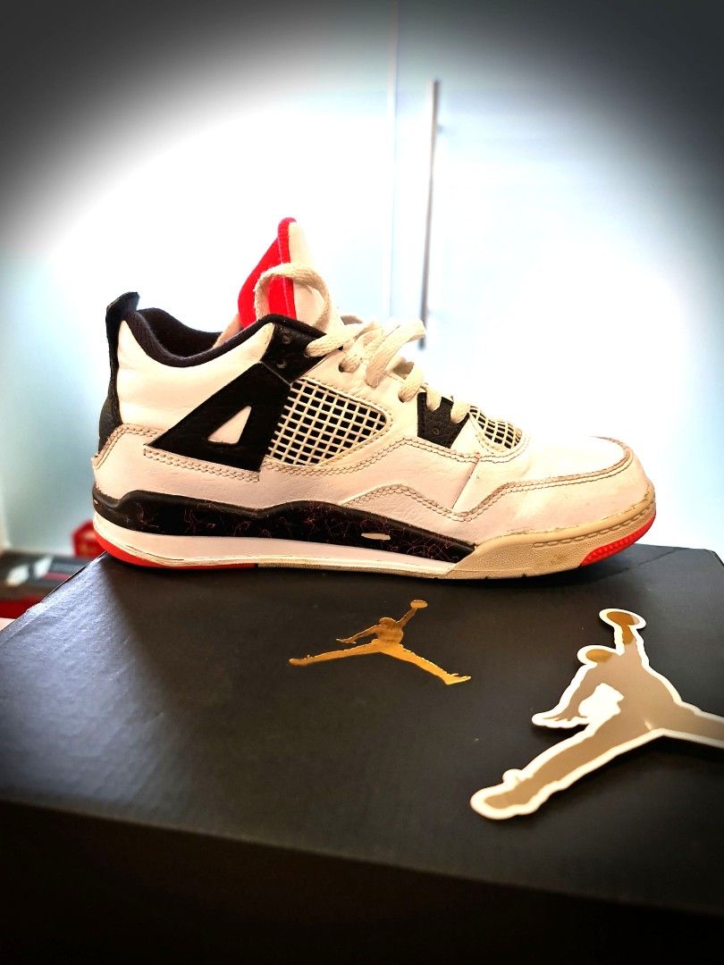 Size top 3y jordans