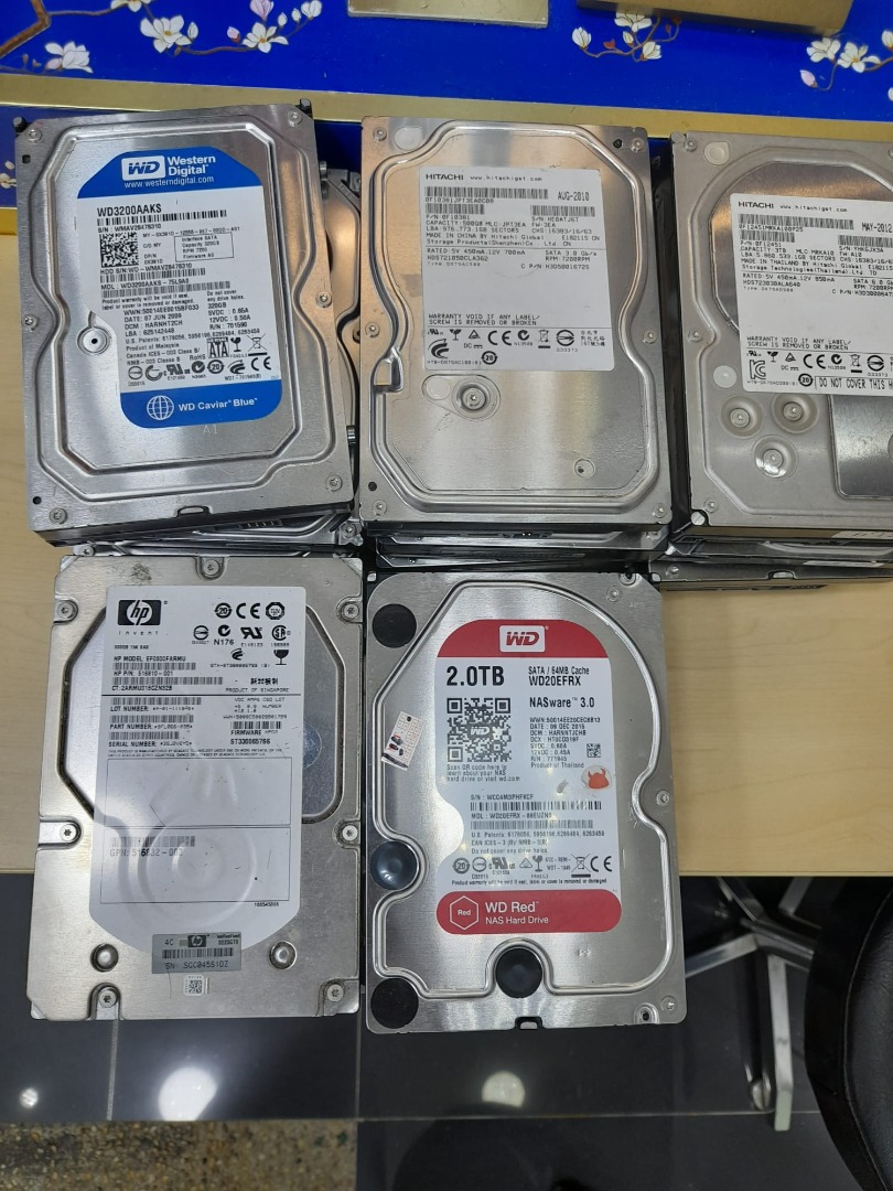Assorted hard disk size 80GB to 2.0GB from 3, Computers & Tech, Parts