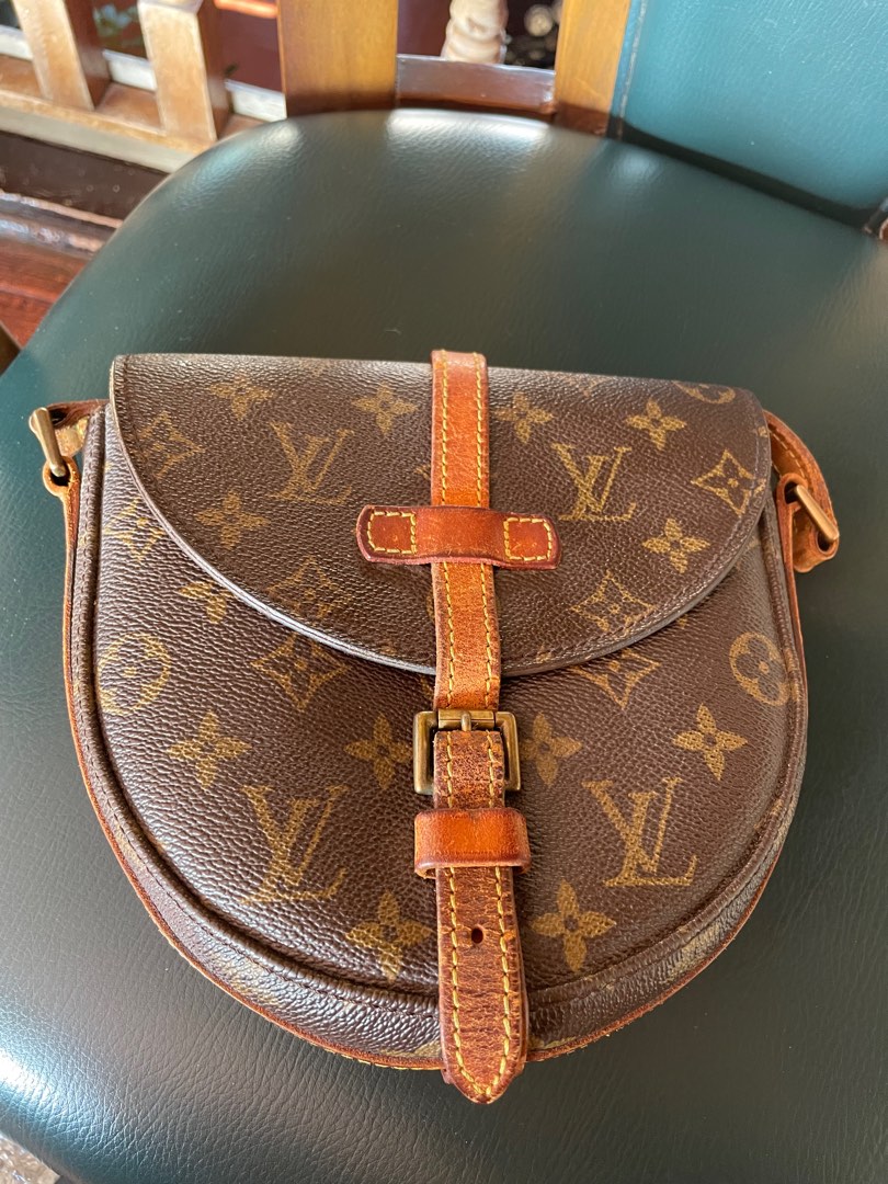 Louis Vuitton Chantilly Handbag