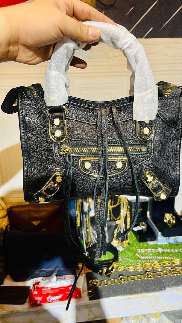 Ukuran balenciaga mini best sale city